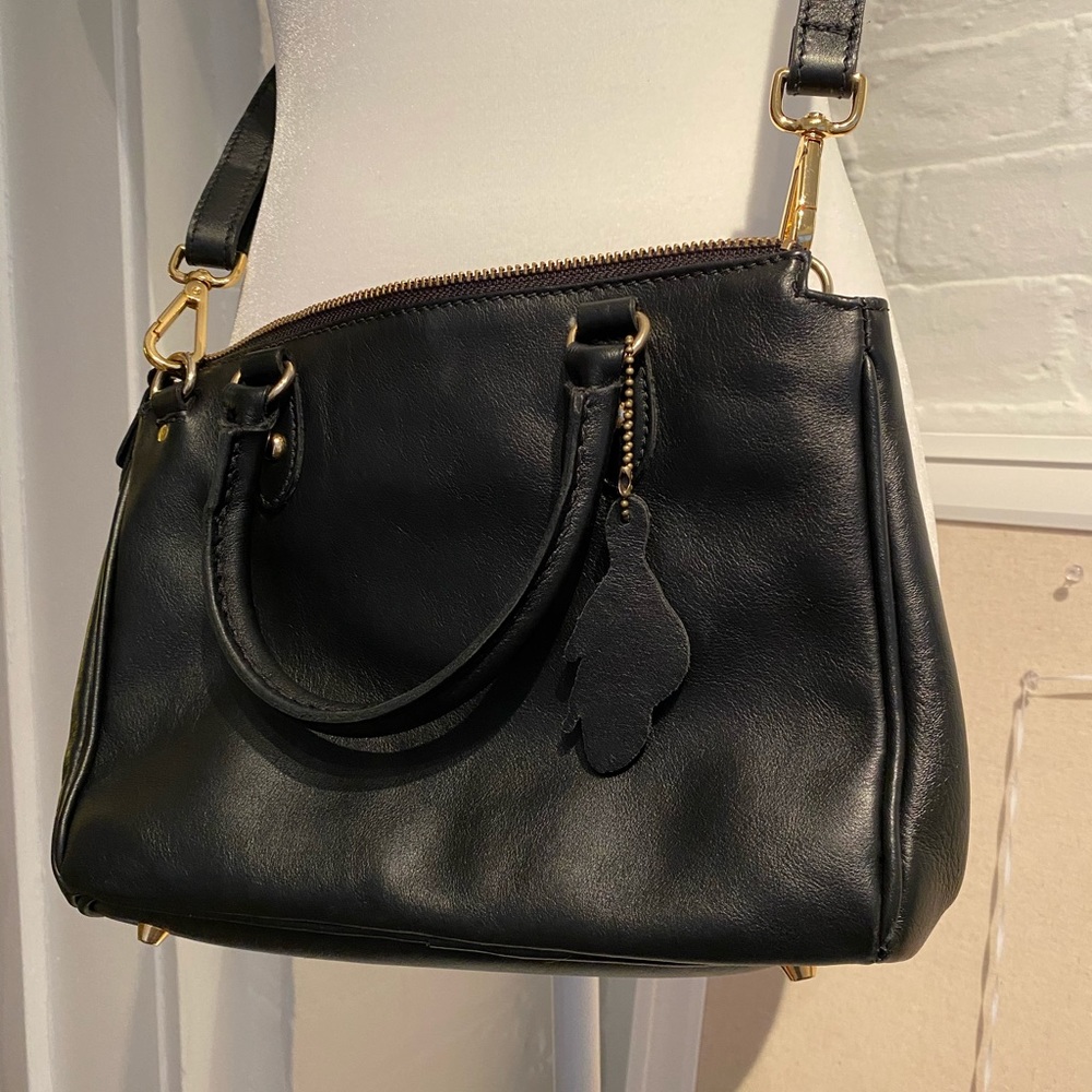 Roots crossbody bag
